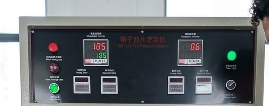 Panel de control con doble controlador de temperatura y temporizadores
